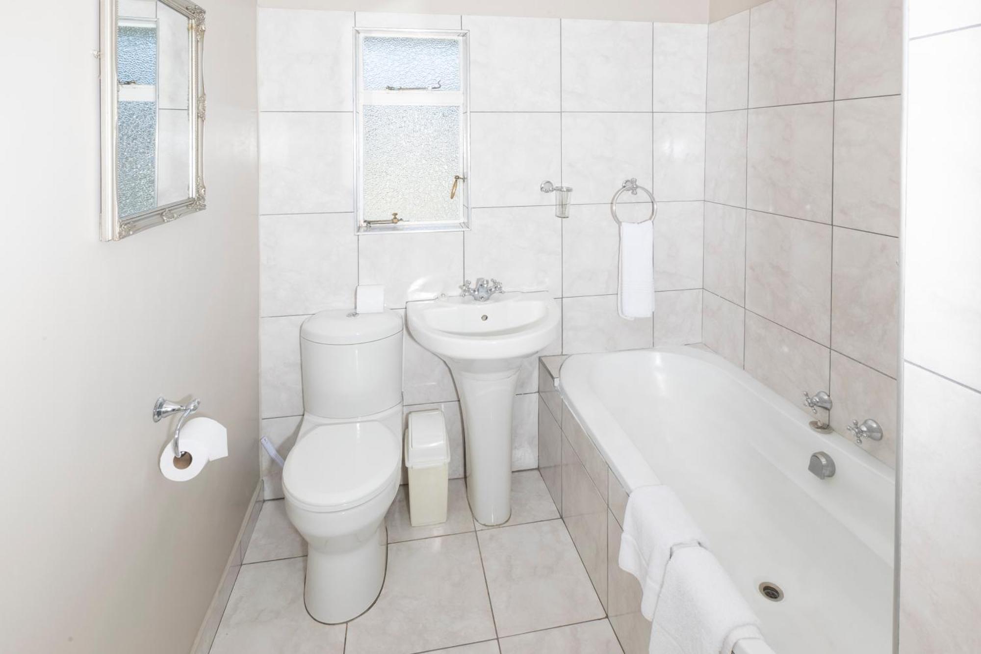 Mount Currie Inn Kokstad  Luaran gambar