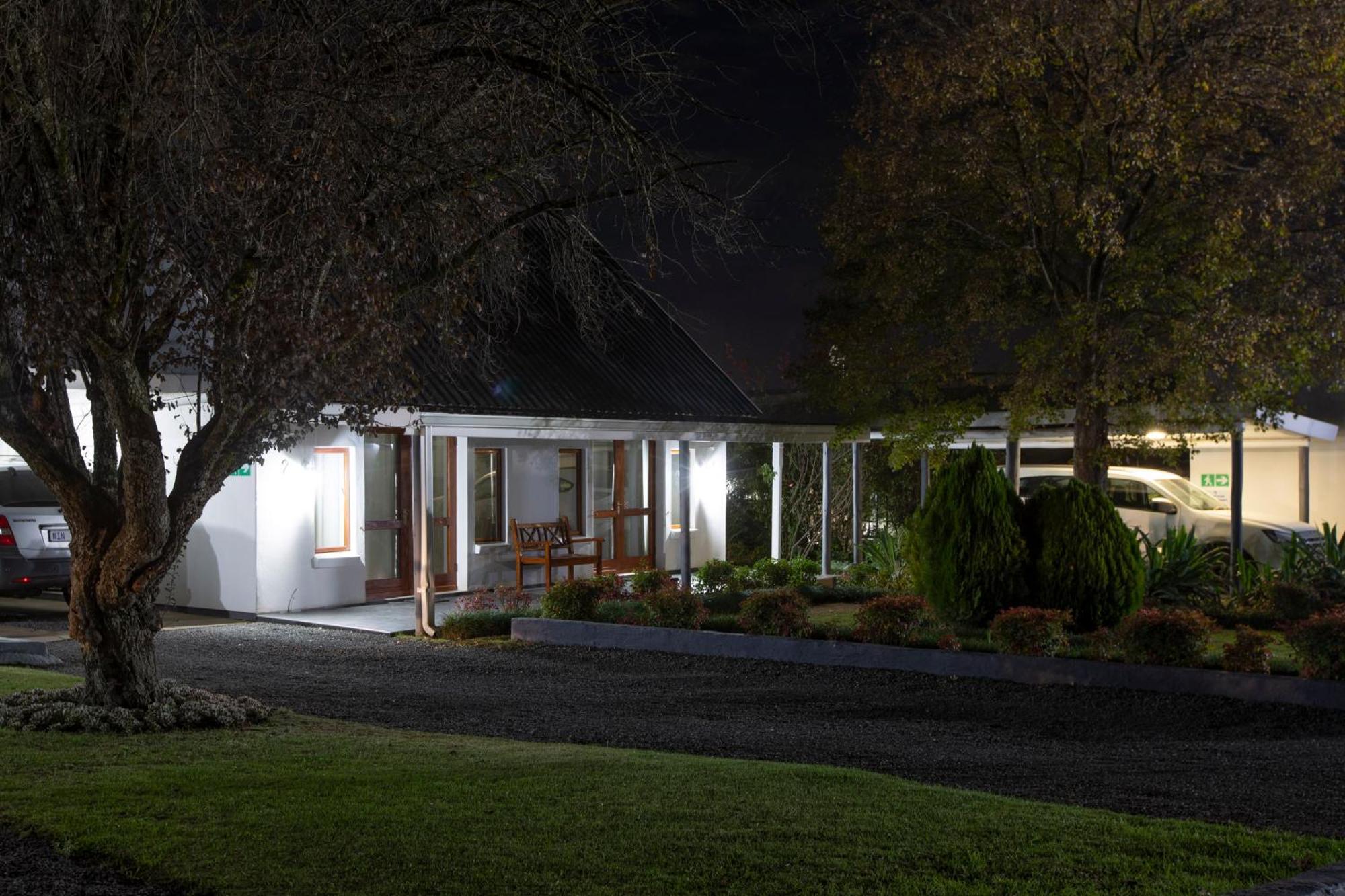 Mount Currie Inn Kokstad  Luaran gambar
