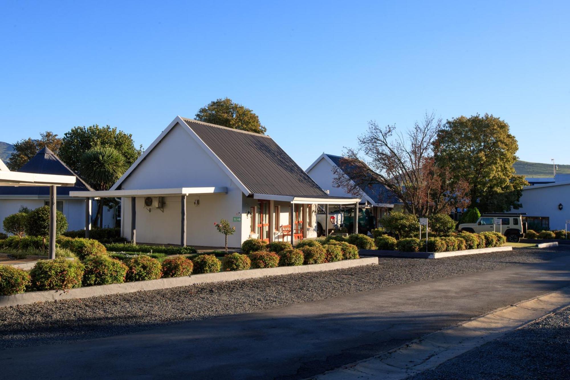 Mount Currie Inn Kokstad  Luaran gambar